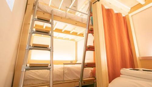 Private Deluxe Room 