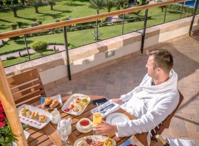 Penthouse Suite (Adults Only)