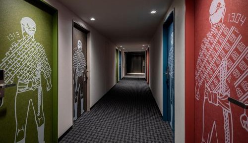 Concept Double Room with Bath - Single Use - Non-Smoking