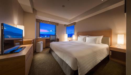Corner Double Room - Smoking