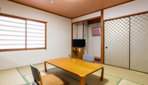 Japanese-Style Room
