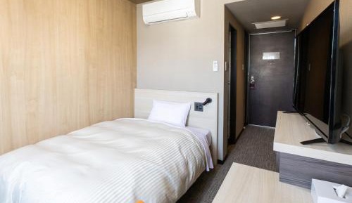 Standard Single Room - Non-Smoking