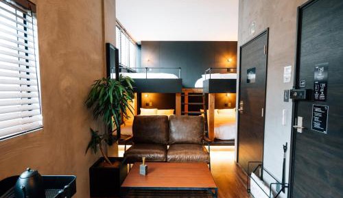 Deluxe Studio - No Cleaning for Consecutive Night Stays