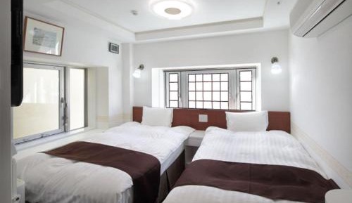 Standard Twin Room - Non-Smoking