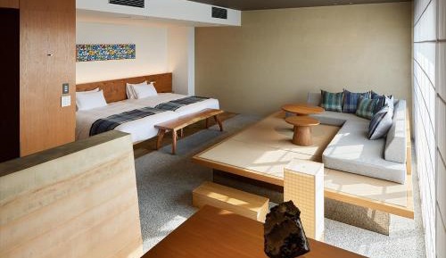 Strata Suite 