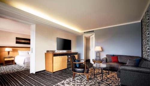Luxury Junior Suite Non Smoking  Castle View