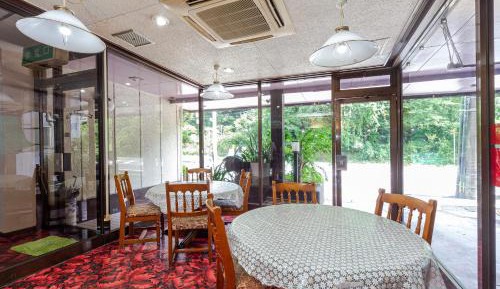 Single room smoking