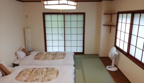 Japanese Room with Private Bathroom - River view 305