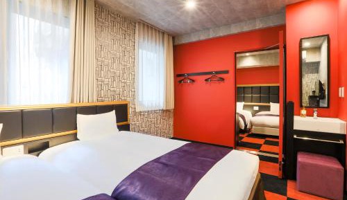 Connecting Twin Rooms - Non-Smoking - North Wing