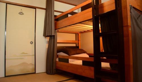 Bed in 6-Bed Mixed Dormitory Room