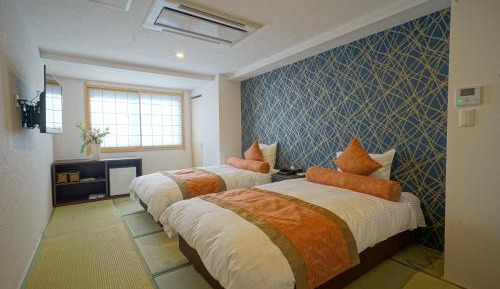 Deluxe Suite with Sea View