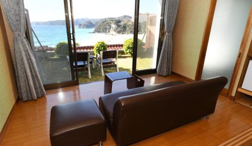 Japanese-Style Room(50sqm) - In-Room Dinner Included