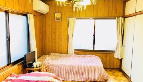 Double or Twin Room with Side Sea View