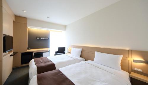 Twin Room with Shower - Single Use - Non-Smoking