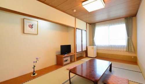 Japanese-Style Room with Shared Bathroom - Non-Smoking