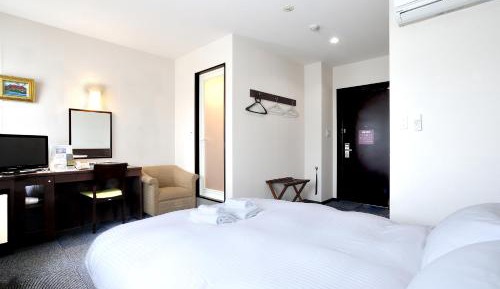 Double Room with Private Bathroom - Non-Smoking 