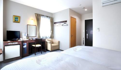 Double Room with Small Double Bed and Shower - Non-Smoking