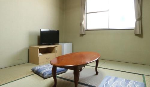 Superior Japanese-Style Room