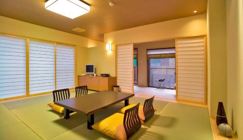 Japanese-Style Room with Shared Bathroom and Terrace