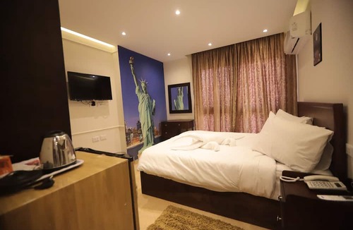 Giza House | King Khafren View INN