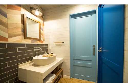 Karasumaoike House | Double studio HAWAIAN CHILL for 1 night without / Kyoto Kyōto