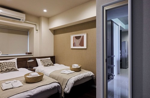 Maeda Condo | Grand blue 303