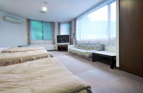Otaru House | Pension Shadow Classe