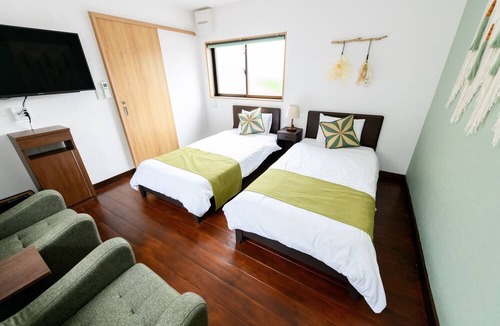 Kotsubo House | Jade