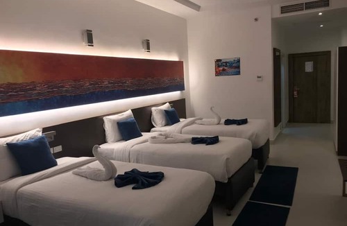 Al Karnak Hotel | Gloria Aqua Park Hotel