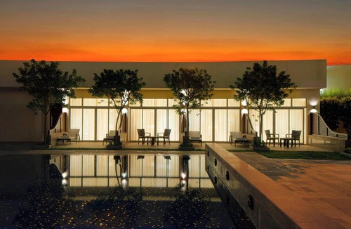 An-Nuzhah Hotel | Le Méridien Cairo Airport