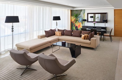An-Nuzhah Hotel | Le Méridien Cairo Airport