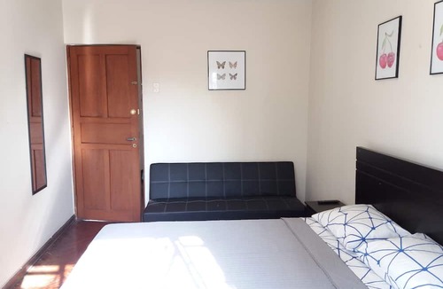 Miraflores House | Guest House Miraflores