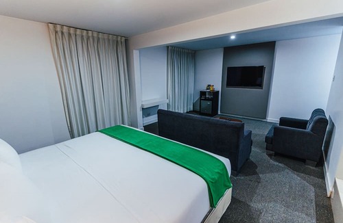 Comas Hotel | Hacienda Lima Norte