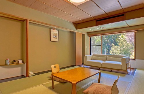 Izu Nagaoka Onsen House | Yoritomonoyu Honjin