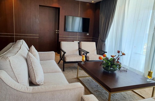 Al-Manasrah Hotel | Porto Said Hotel & Spa