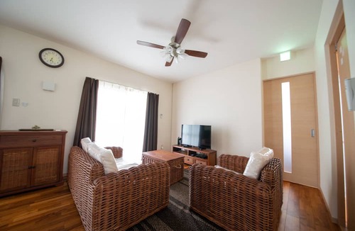 Taketomi-jima Taketomi-cho House | Pine House in ISHIGAKI