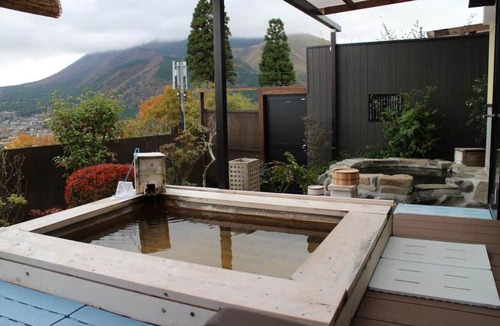 Yufuin Onsen House | Yufuin Sanso Waremokou