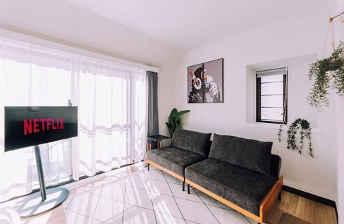 Yoyogi Apartment | Showa Bloom Shinjuku 401