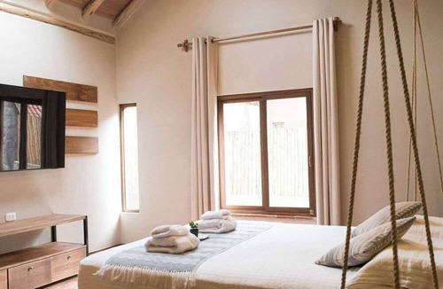 Calca House | w Calm 4BR Villa w Fireplace in Sacred Valley
