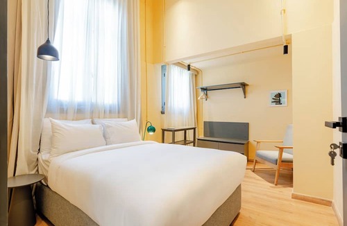 Al-'Atarin Hotel | Brassbell Grey Studio Menasce House