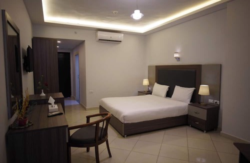 Village Road Hotel | Elite Sea Sky Hotel