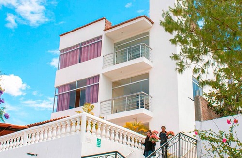 San Juan Bautista Hotel | Hotel Umaru