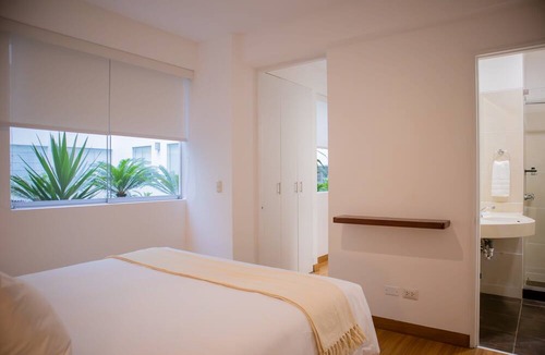 Petit Jean Ocharan Apartment | w Striking 1BR in Miraflores