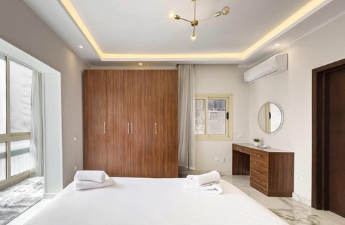 Heliopolis Apartment | Xuru Stays I The 2bdr Emerald Pearl @ Heart of Heliopolis