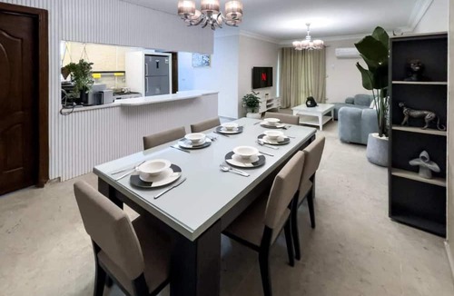 Heliopolis Apartment | Xuru Stays I Elegant & Modern 3 BDR Apt. @ Heliopolis