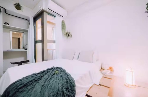 Minami Apartment | Minimalist Loft 1002