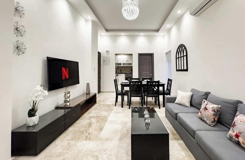 An-Nuzhah Apartment | Xuru Stays I Valory - 5 Min to Airport