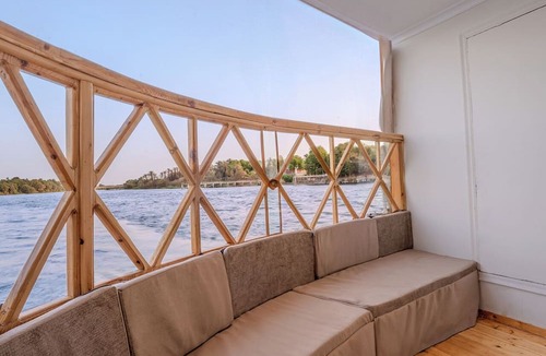 Nile River Luxor Hostel | Anoush Cruise 2Nights Aswan to Luxor