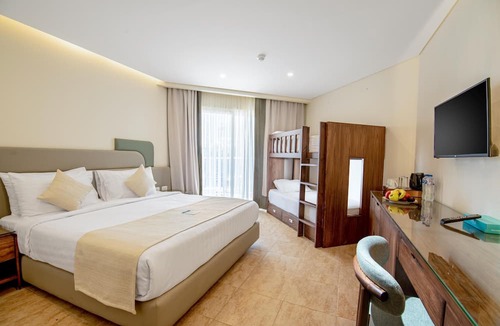 Al Ahyaa Resort | SUNRISE Solara Aqua park Resort