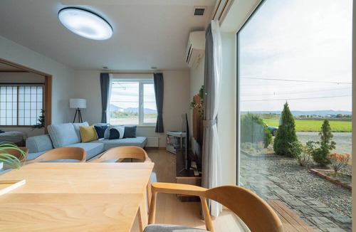 Nakafurano House | CLEMATIS